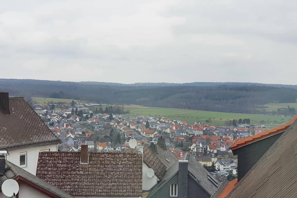 Krofdorf-Gleiberg Stadtb,Burggleiberg,Whirlpool,2Xbad,3Zimmernetflix 빌라 외부 사진